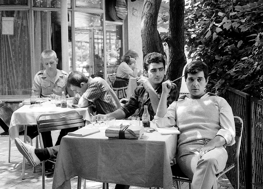 Grlom-u-jagode-Cvejic-Manojlovic-Bercek-i-Diklic-Programski-arhiv-RTS-a